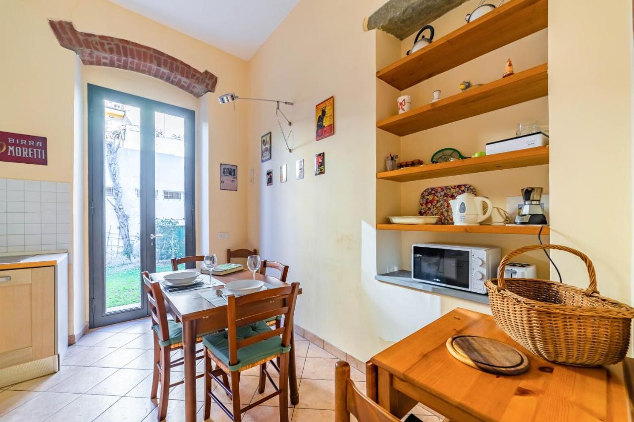 Florence Quiet Apartment With Private Garden エクステリア 写真